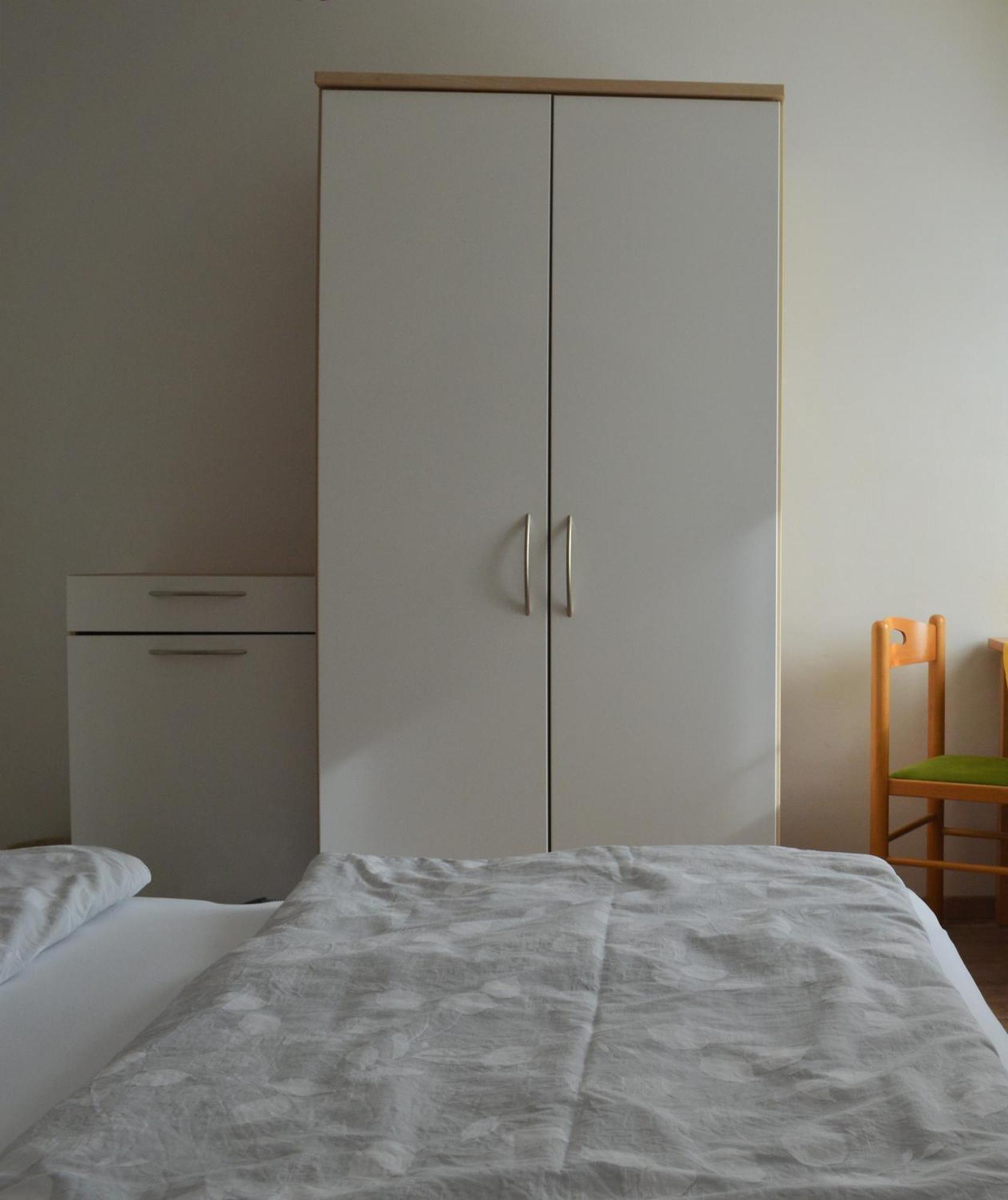Fruehstueckspension Sterr Strebersdorf エクステリア 写真