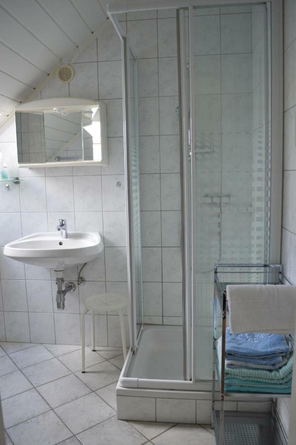 Fruehstueckspension Sterr Strebersdorf エクステリア 写真